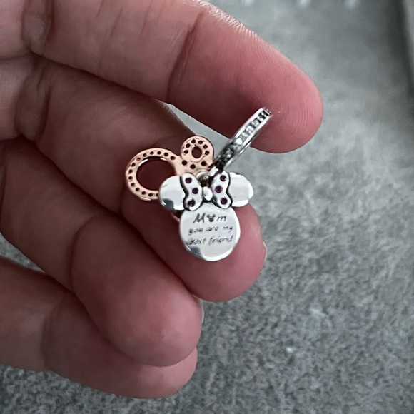 Pandora Disney, Minnie Mouse Silhouette Double Dangle Charm | Rose Gold-Plated - Picture 3 of 10